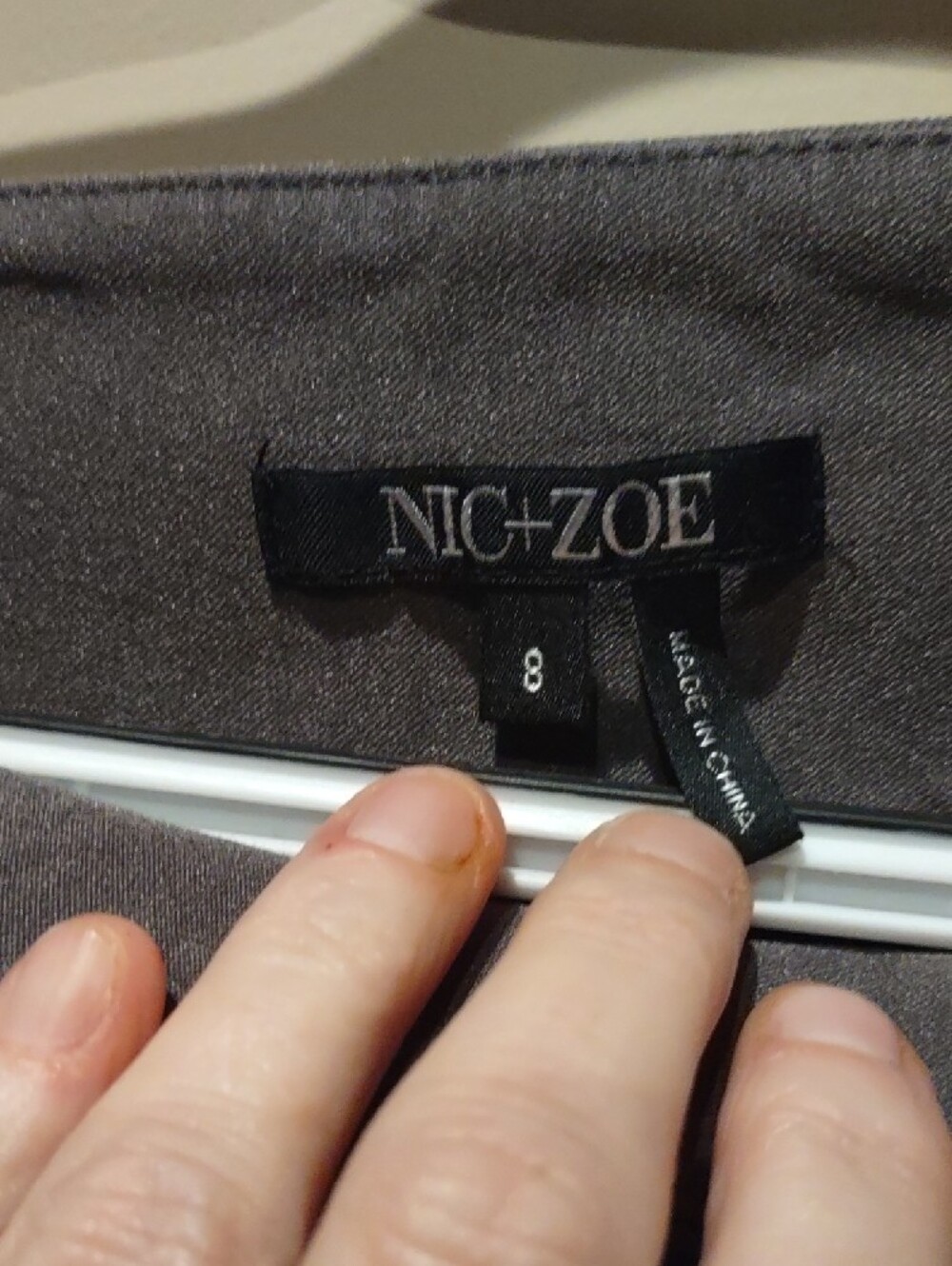 NIC+ZOE Wonder Stretch Charcoal Gray Dress Pants - Slim Taper Career Work 8 - Picture 4 of 7